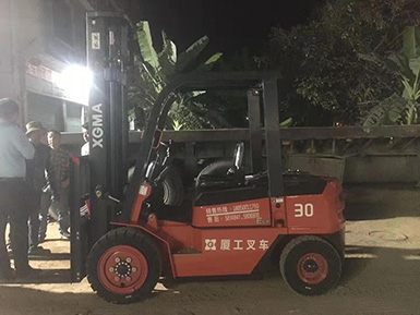 急客戶之所急，永新昌叉車服務(wù)暖人心